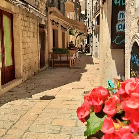 Apartment Luka Omis